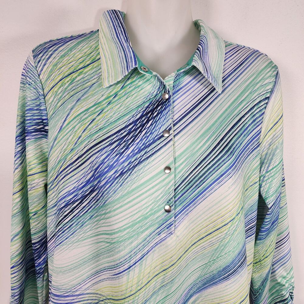 Chico's Zenergy Golf Top Activewear Medium Pullover Colorful 3/4 Sleeve Collar - Picture 3 of 11